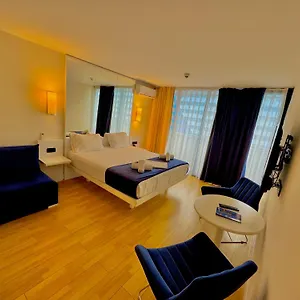 Апартаменты Vip Orbi Sea View, Батуми